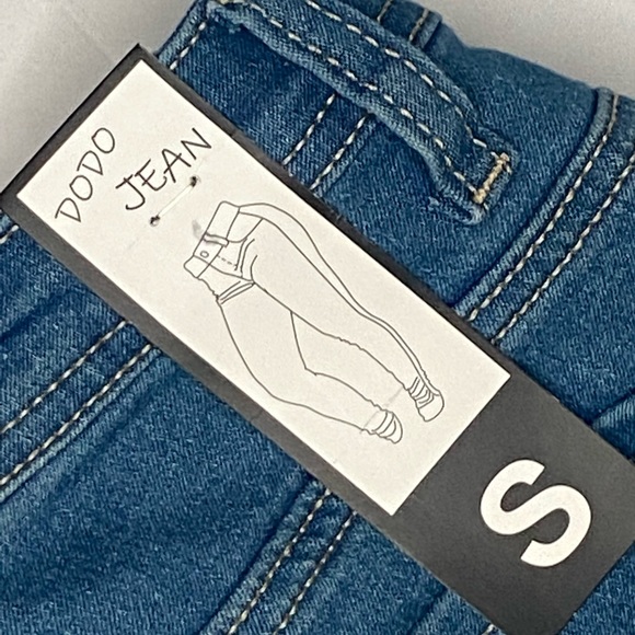 Blue Jeans (Stretch) - Picture 4 of 4